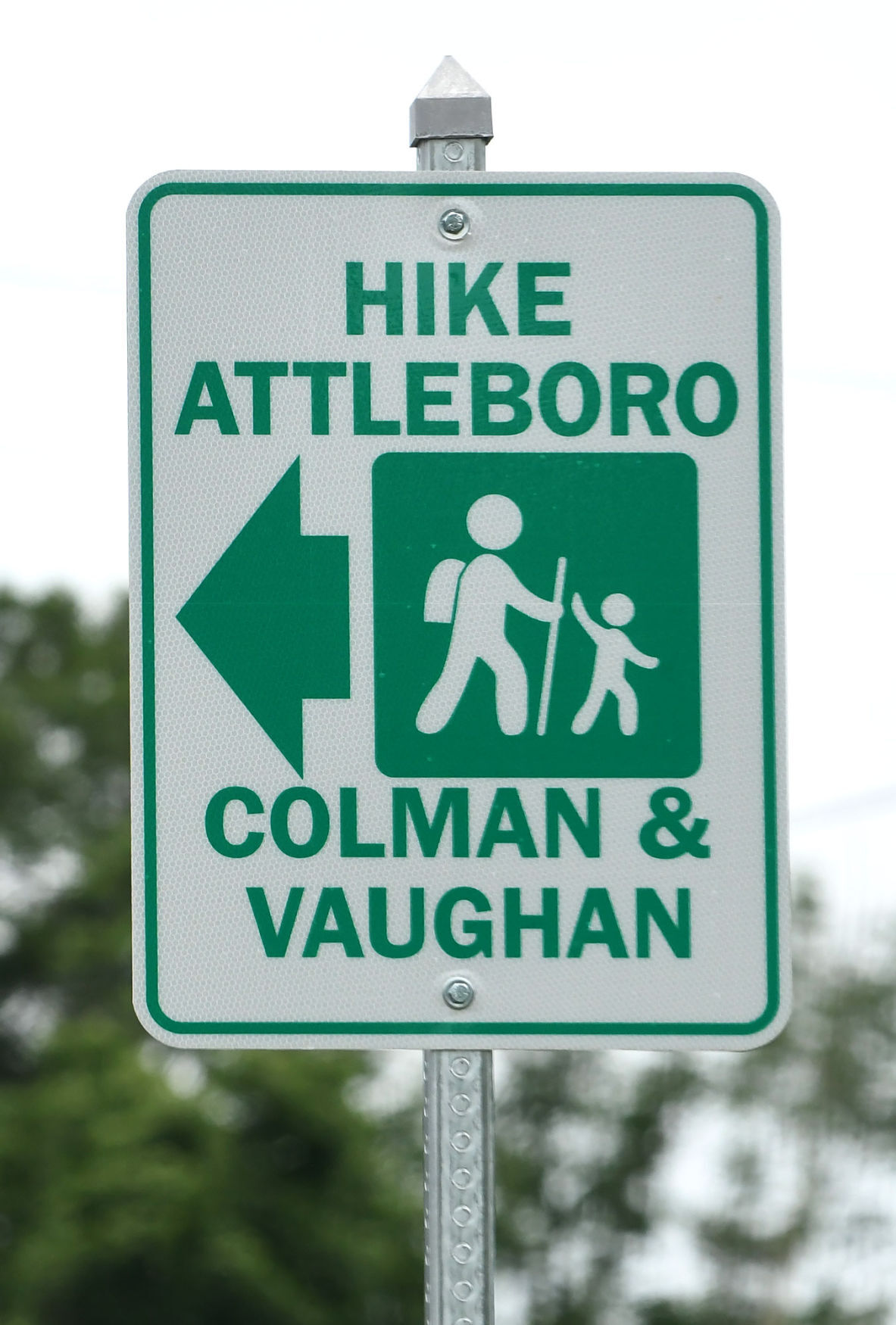 Hike Attleboro Sign